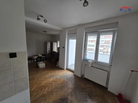 Prodaja, četvorosoban stan, 96m², Nova Detelinara, Novi Sad Sve Podlokacije - image 3