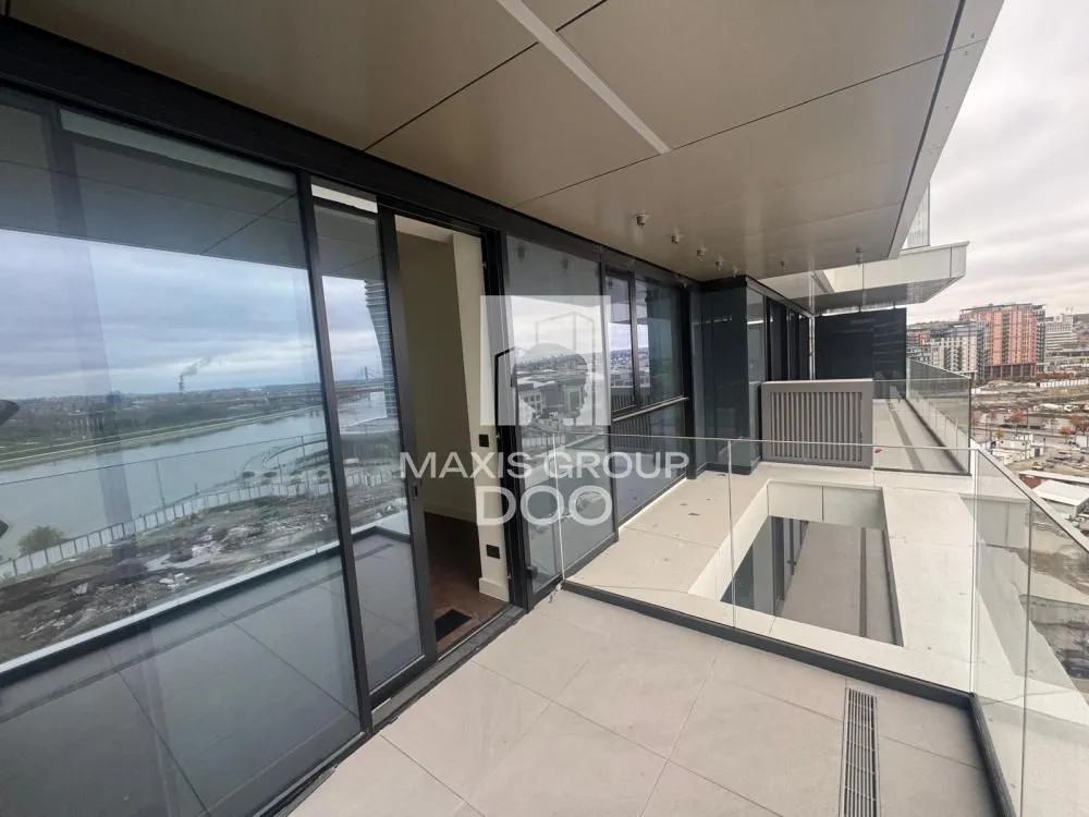 Prodaja, četvorosoban stan, 146m², Savski Venac, Beograd