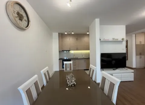 Izdavanje, trosoban stan, 100m², Podgorica, Crna Gora - image 15