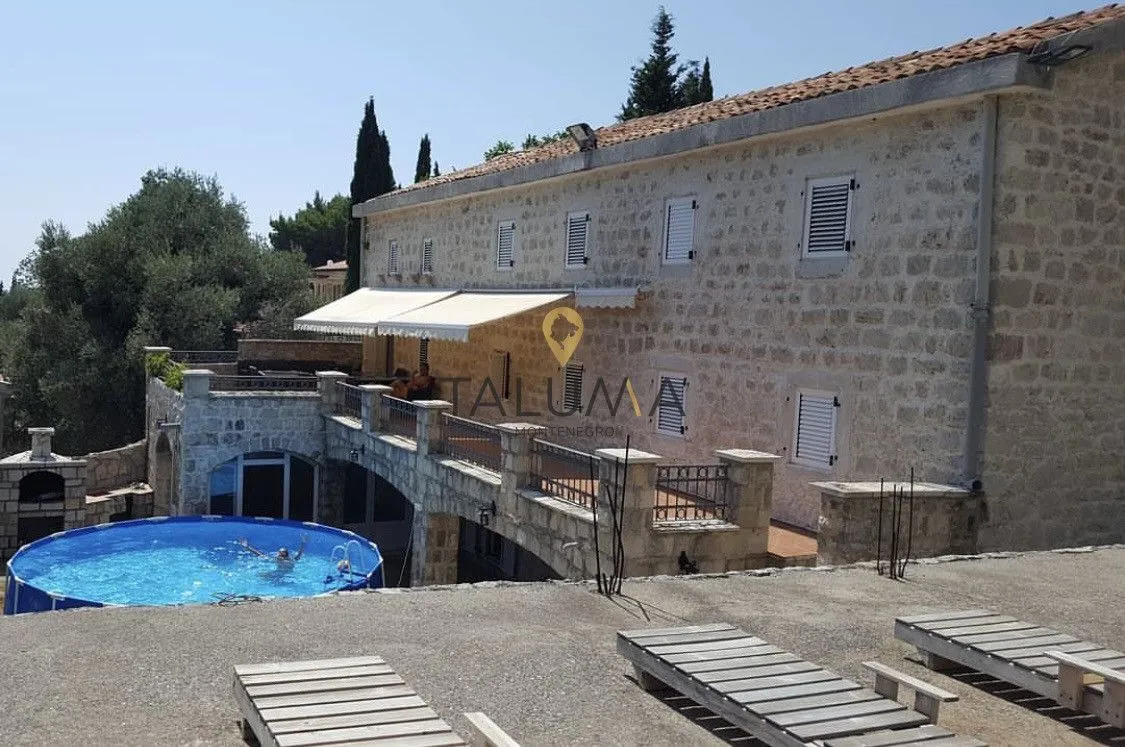 Sale, house, 437m², Reževići, Budva