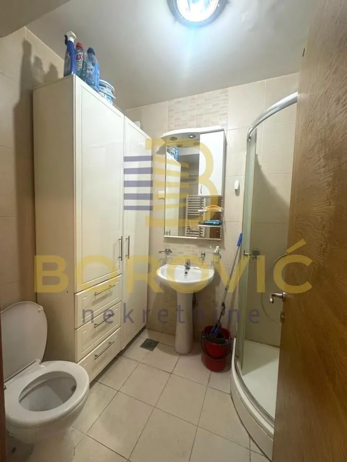 Sale, two bedroom apartment, 57m², Crveni Krst, Beograd