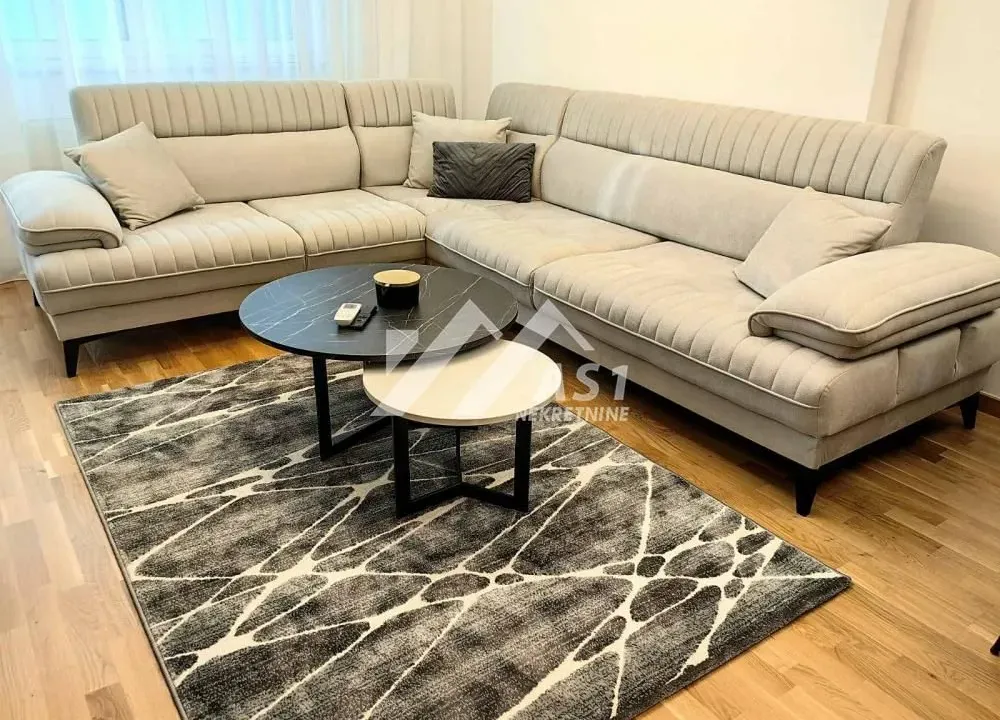 Izdavanje, dvosoban stan, 50m², Avijatičarsko naselje, Novi Sad Sve Podlokacije