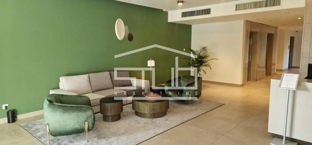 Izdavanje, dvosoban stan, 54m², Savski Venac, Beograd