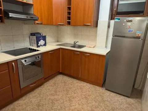 Izdavanje, stan, 142m², Vezirov Most, Podgorica - image 4