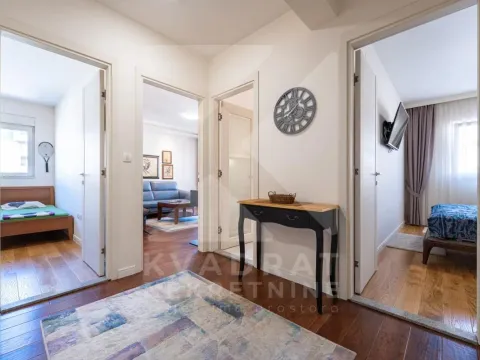 Sale, two bedroom apartment, 68m², Central Point, Podgorica - image 19