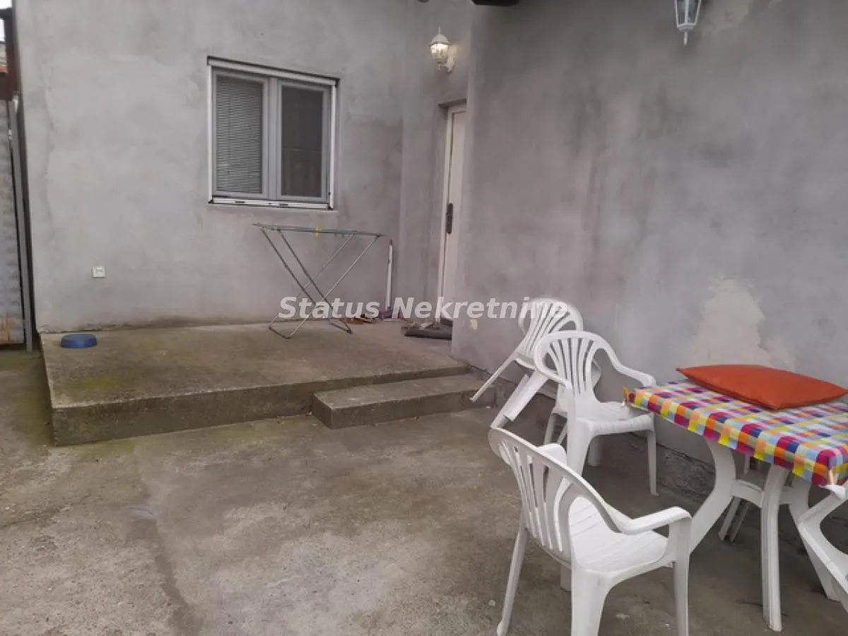 Izdavanje, trosoban stan, 78m², Avijatičarsko naselje, Novi Sad Sve Podlokacije