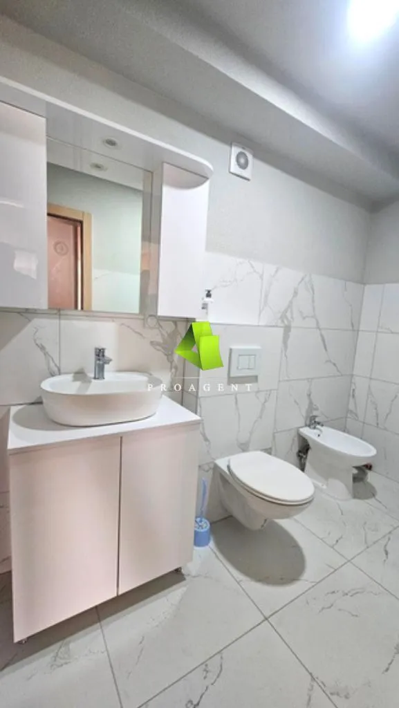 Prodaja, dvosoban stan, 80m², Pantelej, Niš