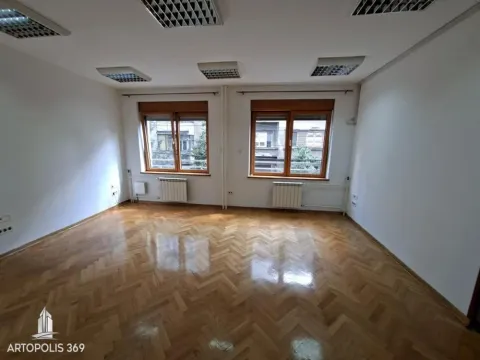 Rent, office space, 58m², Kalenić Pijaca, Vračar Sve Podlokacije - image 4