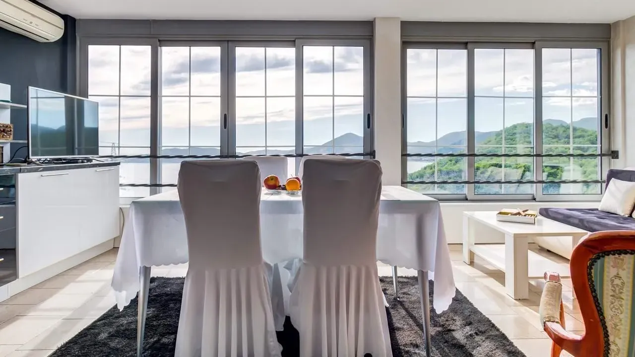 Izdavanje, jednosoban stan, 53m², Pržno, Budva