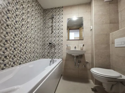 Rent, apartment, 57m², Stari Aerodrom, Podgorica - image 11