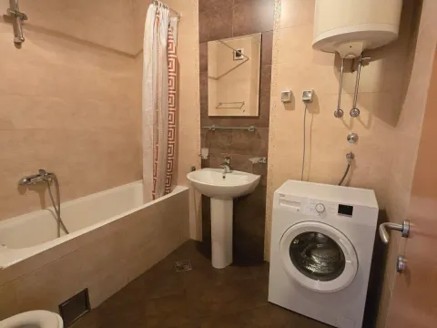 Sale, two bedroom apartment, 64m², Stari Aerodrom, Podgorica - image 11