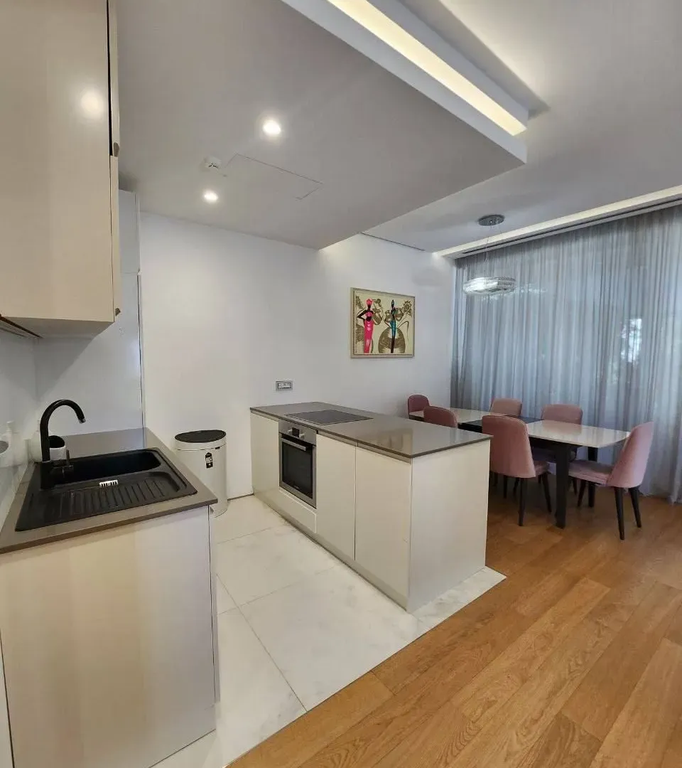 Prodaja, jednosoban stan, 62m², Dukley Gardens, Budva