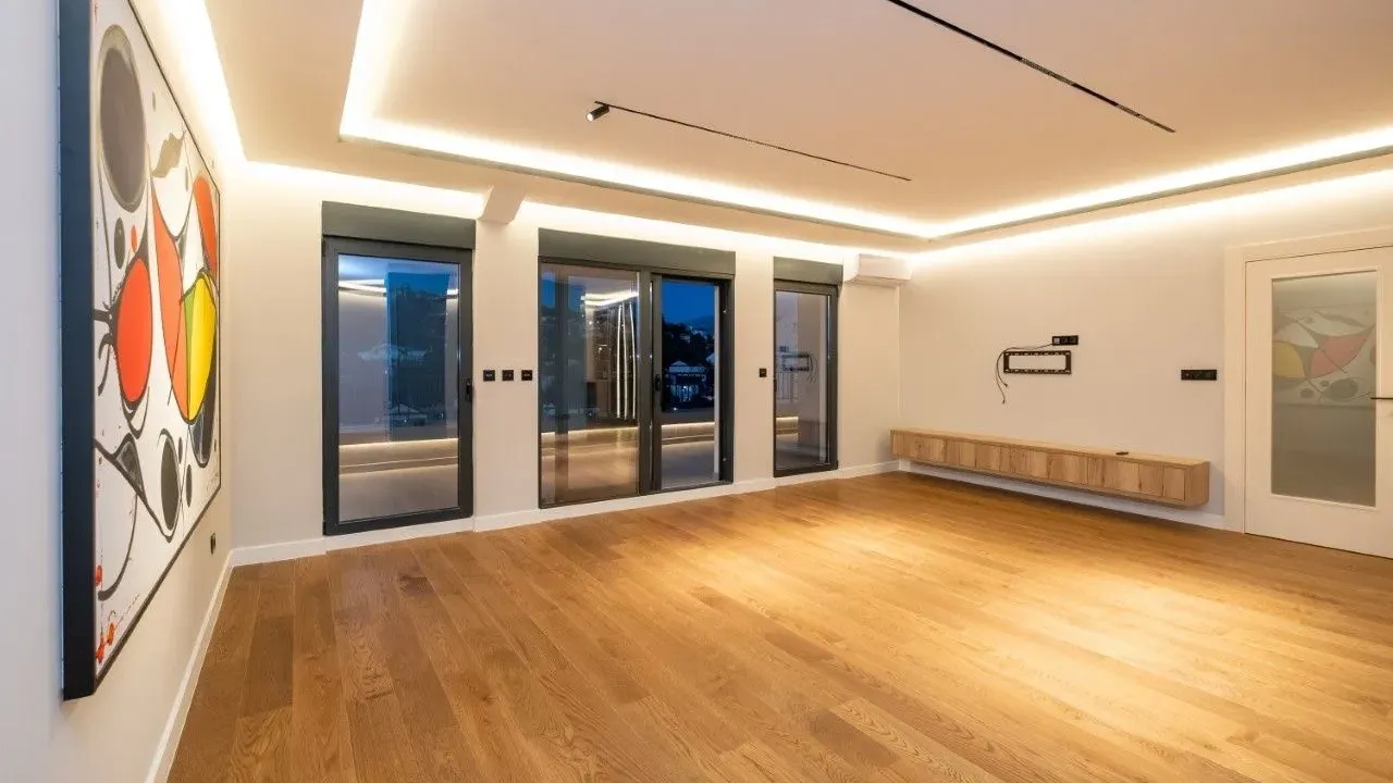 Rent, three bedroom apartment, 163m², Preko Morače, Podgorica