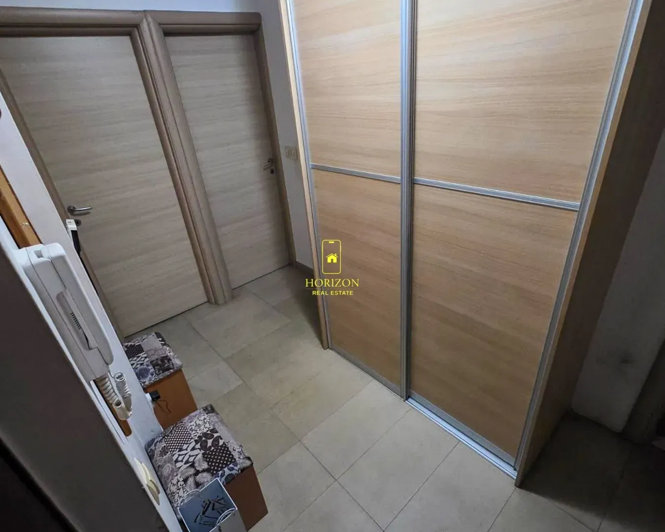 Prodaja, dvosoban stan, 69m², Preko Morače, Podgorica