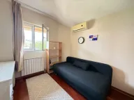 Izdavanje, kuća, 180m², Donja Gorica, Podgorica - image 12