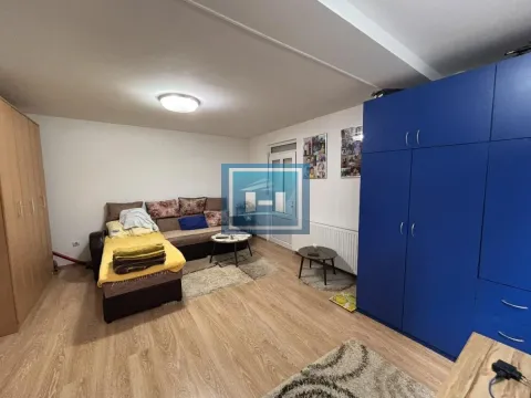 Prodaja, kuća, 181m², Kajsijar, Jagodina - image 16