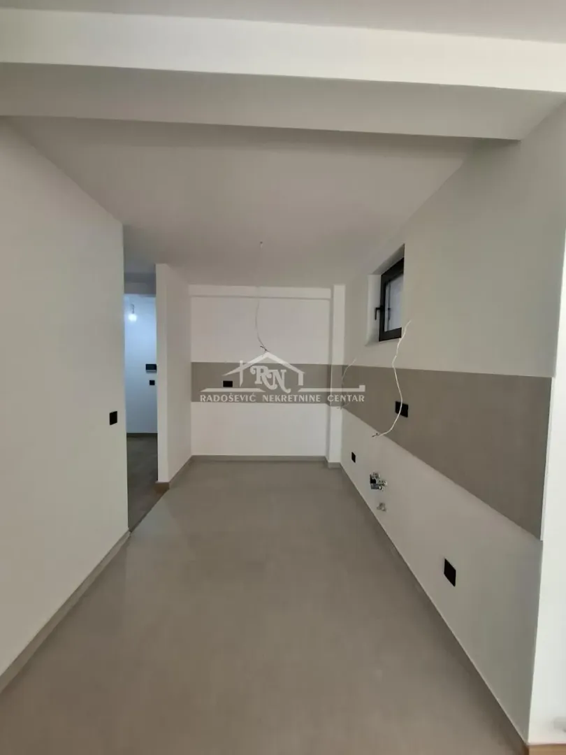 Sale, three bedroom apartment, 78m², Zvezdara Sve Podlokacije, Beograd
