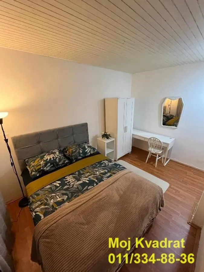 Prodaja, dvosoban stan, 50m², Zemun Centar, Zemun Sve Podlokacije