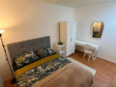 Sale, two bedroom apartment, 50m², Zemun Centar, Zemun Sve Podlokacije - image 6