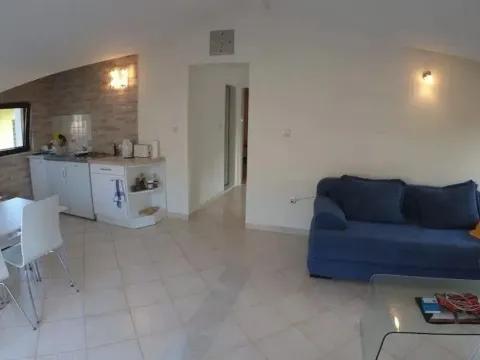 Prodaja, kuća, 240m², Prčanj, Kotor - image 8