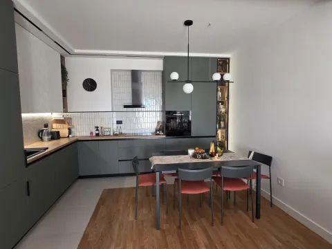 Prodaja, dvosoban stan, 69m², Stari Aerodrom, Podgorica - image 4