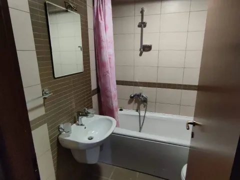 Izdavanje, jednosoban stan, 53m², City Kvart, Podgorica - image 5