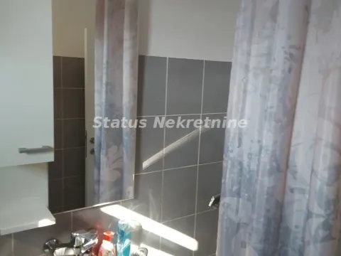 Izdavanje, garsonjera, 26m², Stari grad, Novi Sad - image 5