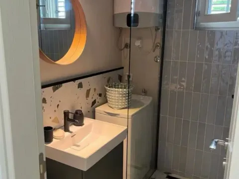 Izdavanje, jednosoban stan, 40m², Pržno, Budva - image 5