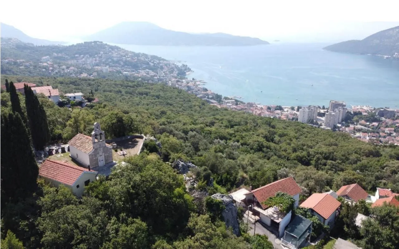 Prodaja, plac, 13700m², Herceg Novi, Crna Gora