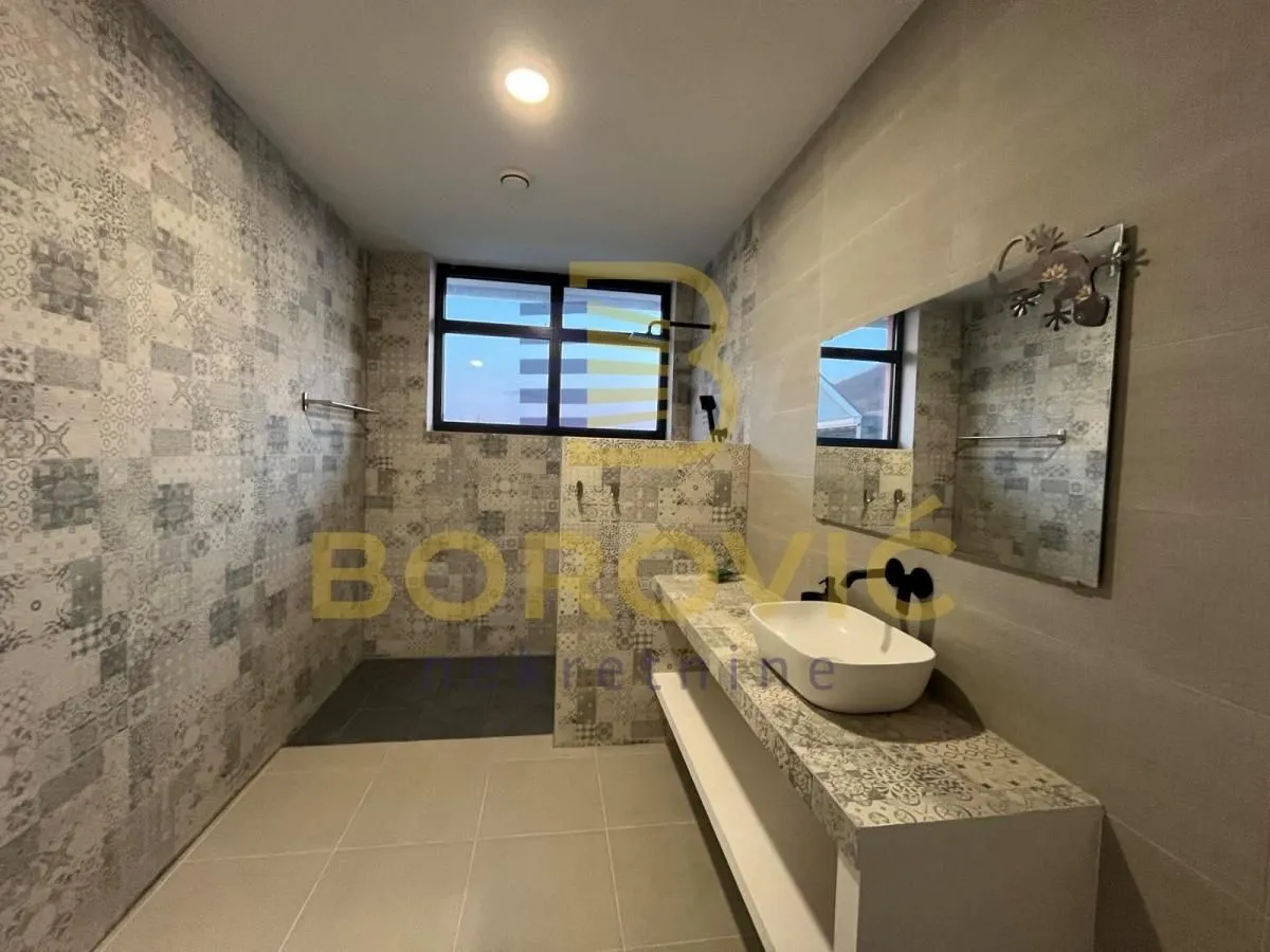 Sale, house, 580m², Sopot, Beograd