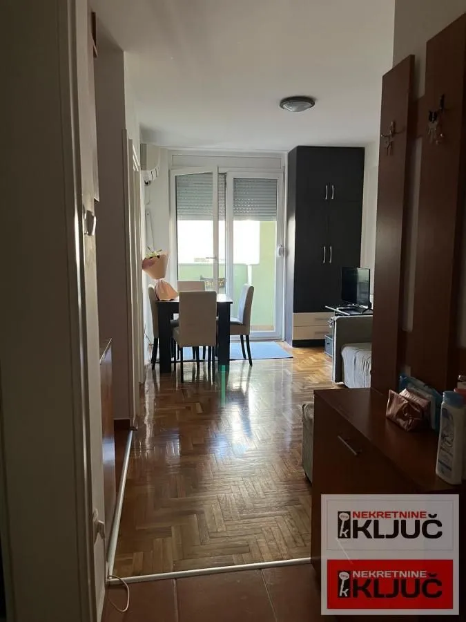 Rent, one bedroom apartment, 40m², Grbavica, Novi Sad Sve Podlokacije