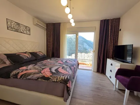 Sale, four bedroom apartment, 107m², Bečići, Budva - image 18