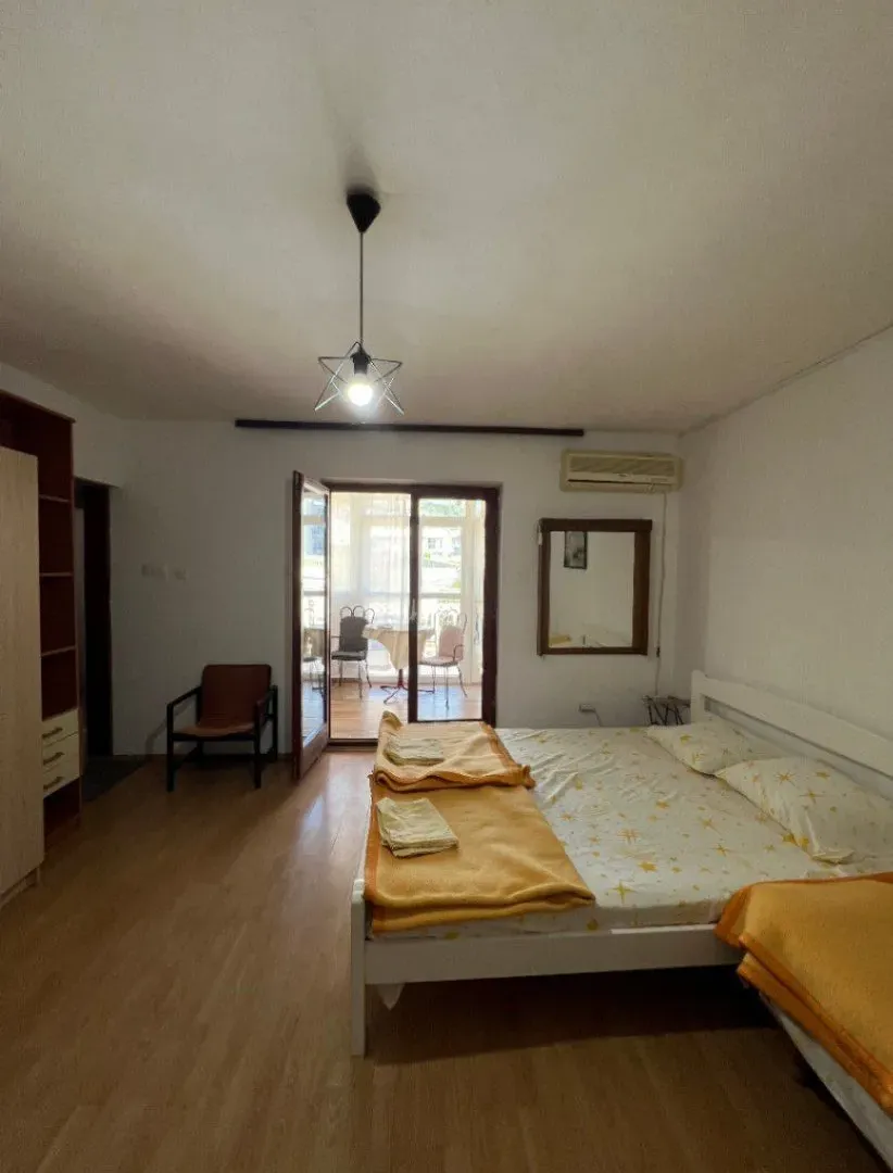 Rent, studio apartment, 35m², Šušanj, Bar