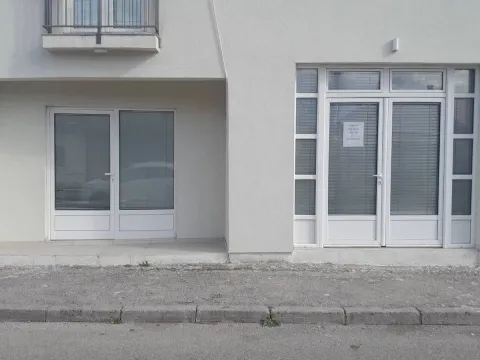 Rent, office space, 46m², Masline, Podgorica - image 2
