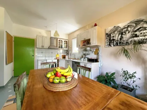 Prodaja, kuća, 150m², Tološi, Podgorica - image 13