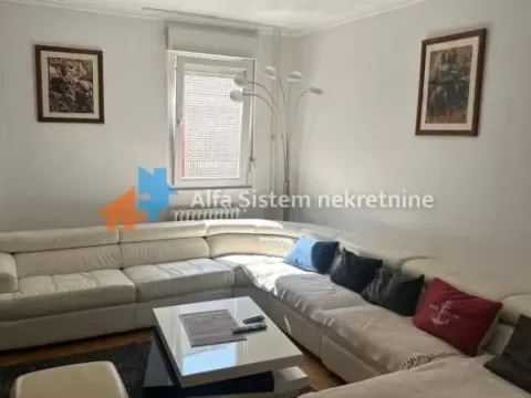 Izdavanje, četvorosoban stan, 100m², Kalenić Pijaca, Vračar Sve Podlokacije - image 2