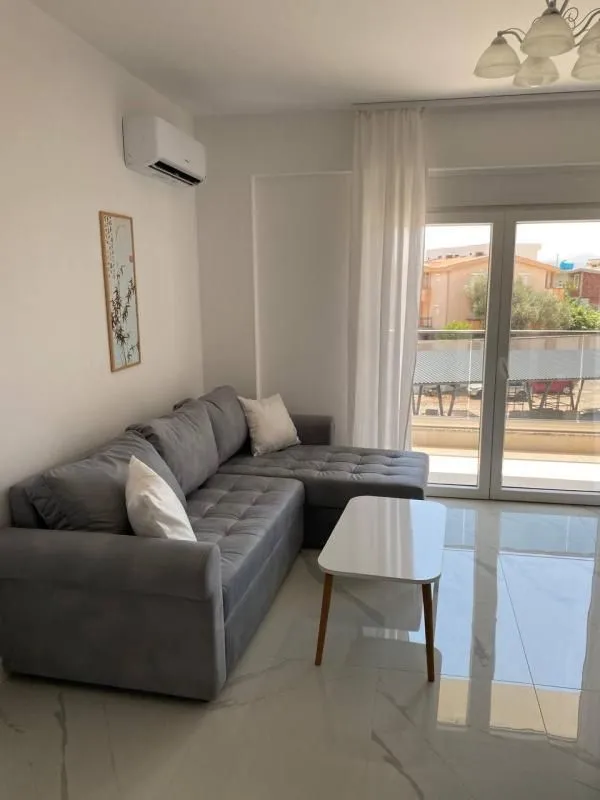 Rent, studio apartment, 36m², Bjeliši, Bar