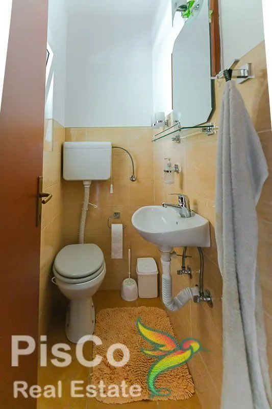 Izdavanje, kuća, 150m², Zabjelo, Podgorica