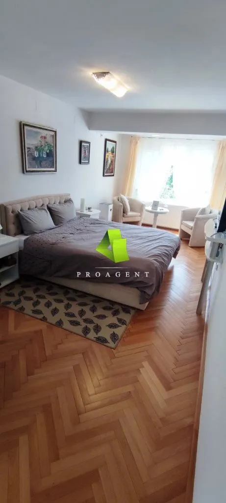 Prodaja, kuća, 280m², Gadžin Han, Srbija