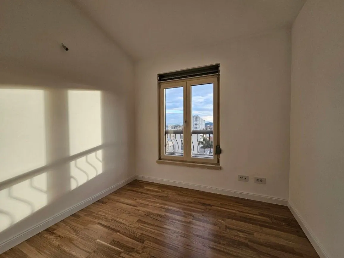 Prodaja, trosoban stan, 112m², Momišići, Podgorica