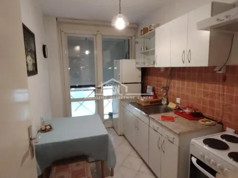 Rent, two bedroom apartment, 48m², Kalenić Pijaca, Vračar Sve Podlokacije - image 3