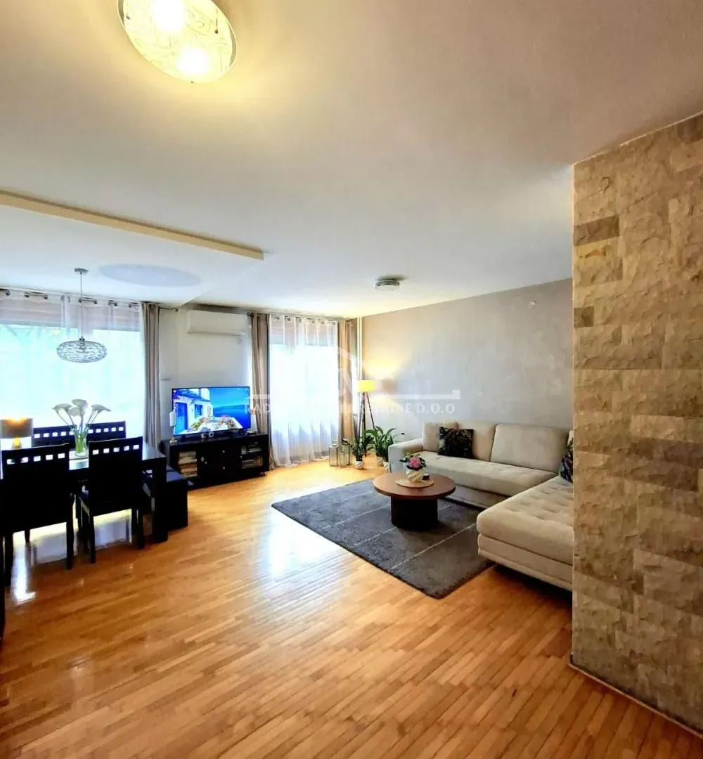 Prodaja, trosoban stan, 77m², Banjica, Voždovac Sve Podlokacije