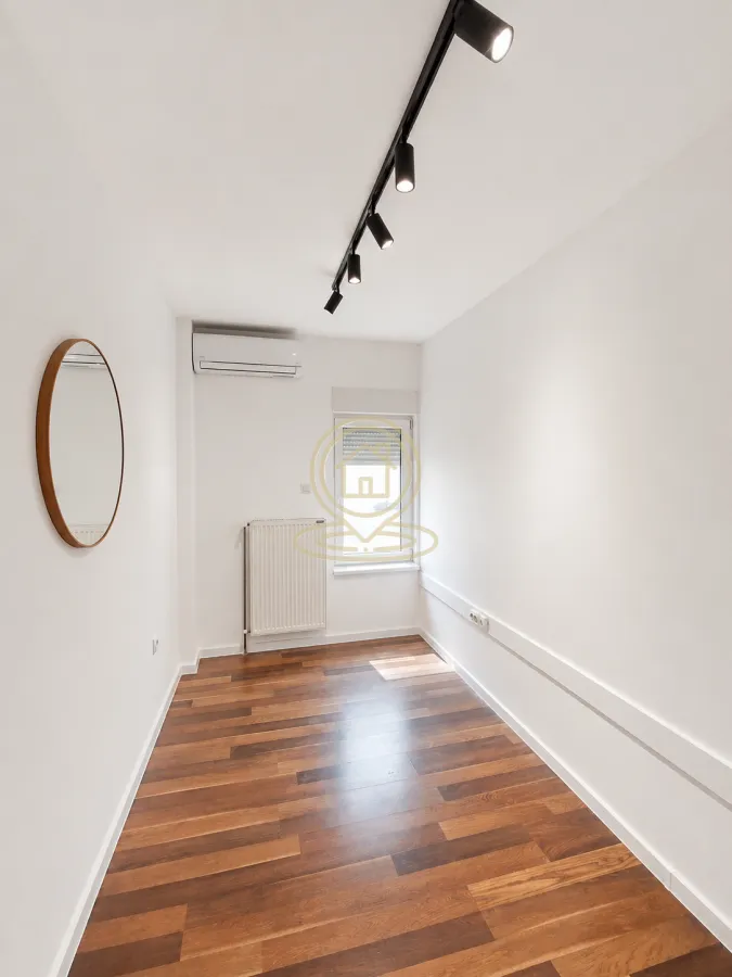 Rent, office space, 60m², Centar, Kragujevac