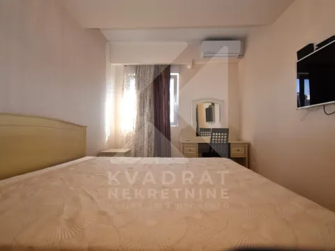 Sale, two bedroom apartment, 92m², City Kvart, Podgorica - image 8