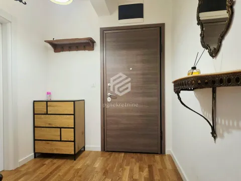Rent, one bedroom apartment, 46m², Zabjelo, Podgorica - image 14