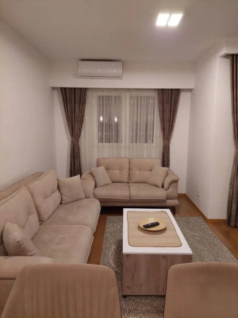 Izdavanje, jednosoban stan, 50m², Zabjelo, Podgorica