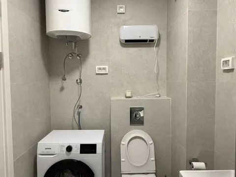 Izdavanje, jednosoban stan, 39m², Pobrežje, Podgorica - image 3