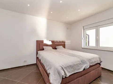 Prodaja, kuća, 297m², Topla, Herceg Novi - image 9