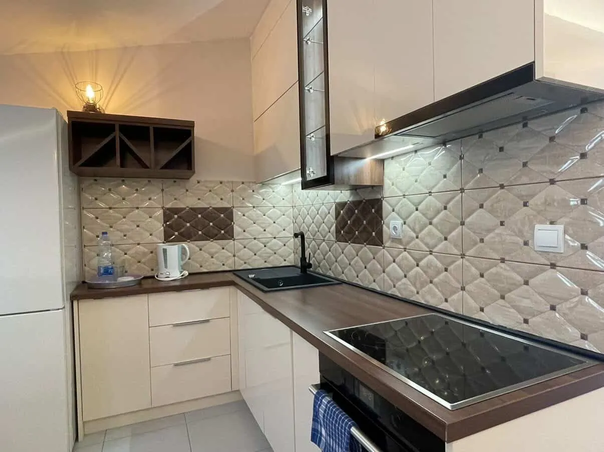 Rent, one bedroom apartment, 45m², Sveti Stefan, Budva