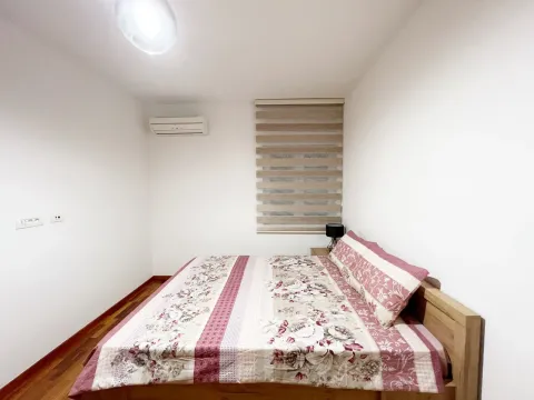 Rent, two bedroom apartment, 68m², City Kvart, Podgorica - image 6